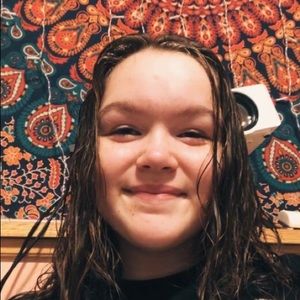 Meet your Posher, Sara